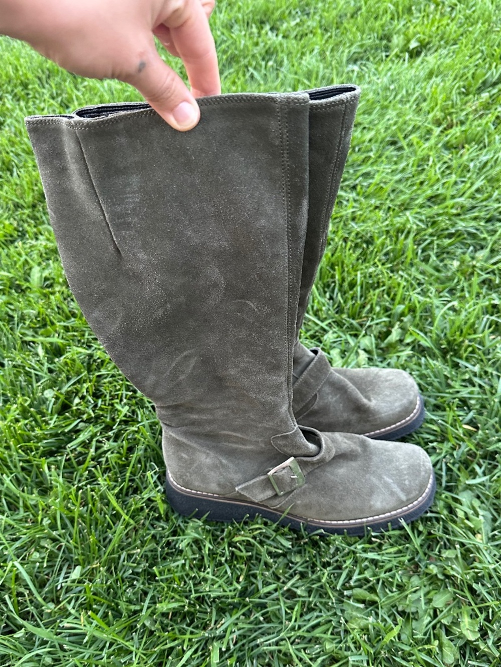 Green suede boots - Picture 5 of 5